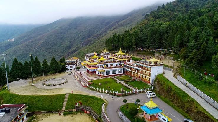 Donyi Polo Airport to Bomdila